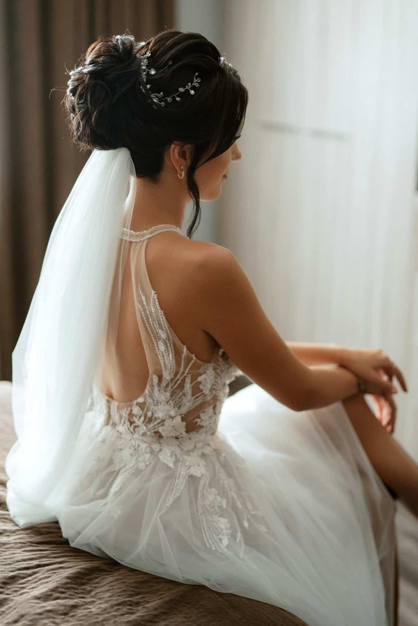 Quel processus suivre pour la création d'une agence de traduction spécialisée en langues rarement enseignées ?